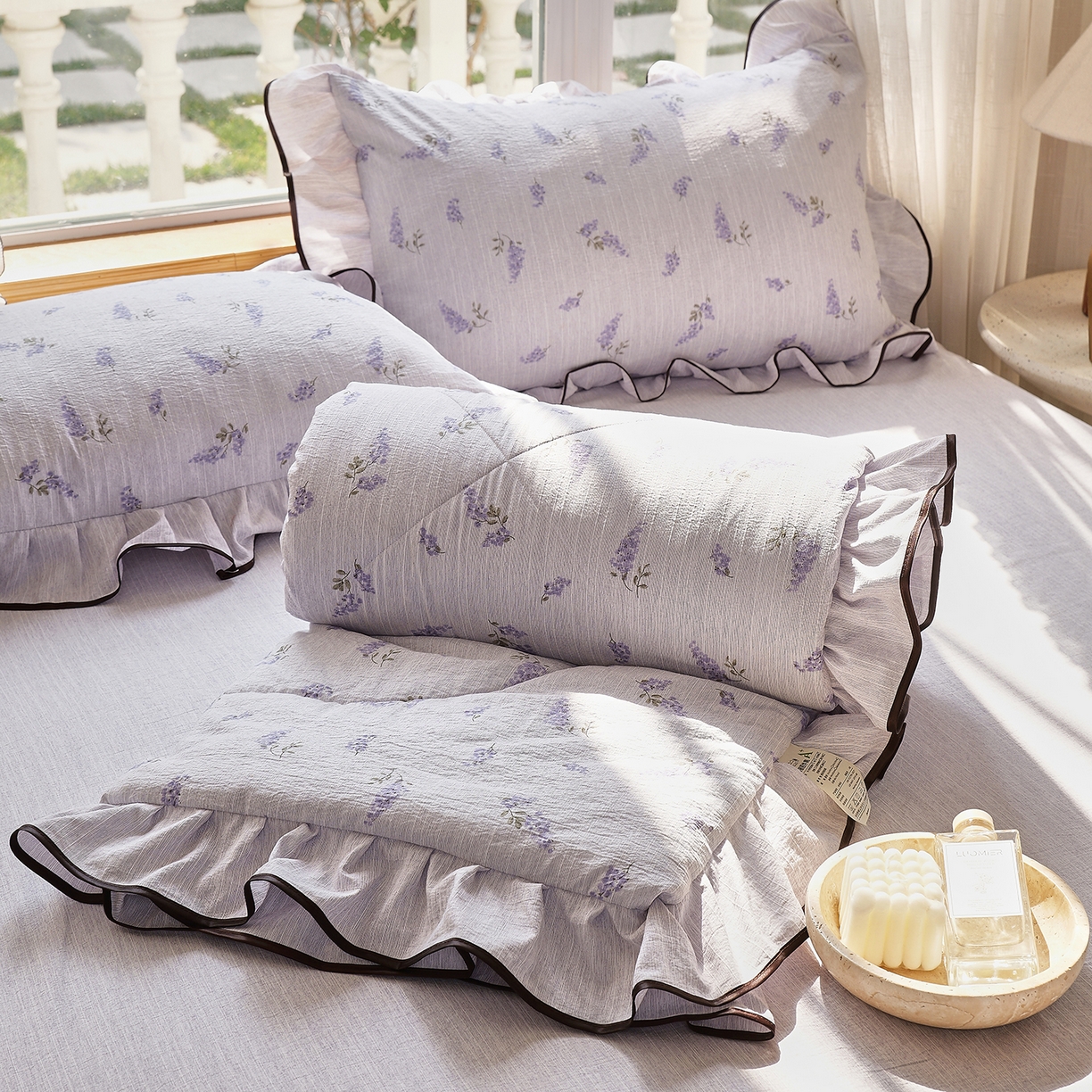 91家纺网 家纺一手货源 找家纺 宝士康家纺 2026新款10A抗菌提花色织花边单夏被/夏被四件套/空调被 紫穗