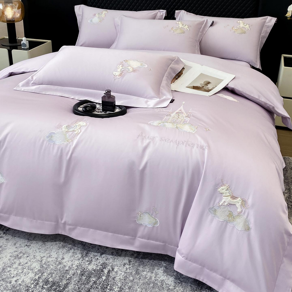 91家纺网 家纺一手货源 找家纺 春夏新品A类长绒棉纯棉四件套100全棉重工刺绣被套床单床笠纯色高端轻奢床上用品 城堡小马-黛紫