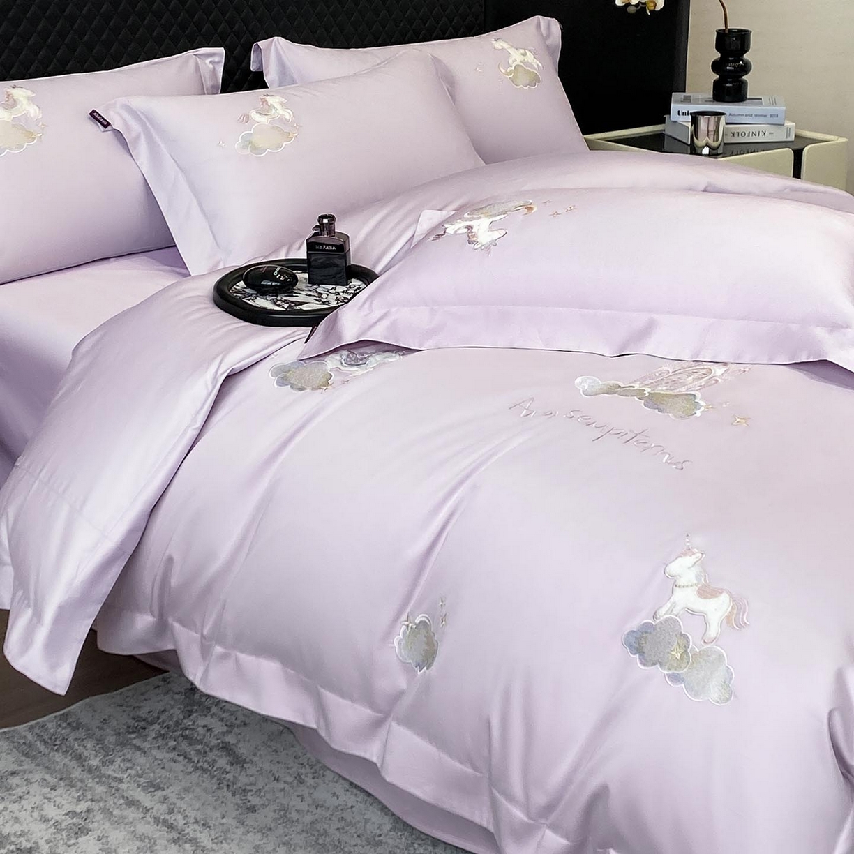 91家纺网 家纺一手货源 找家纺 春夏新品A类长绒棉纯棉四件套100全棉重工刺绣被套床单床笠纯色高端轻奢床上用品 城堡小马-黛紫