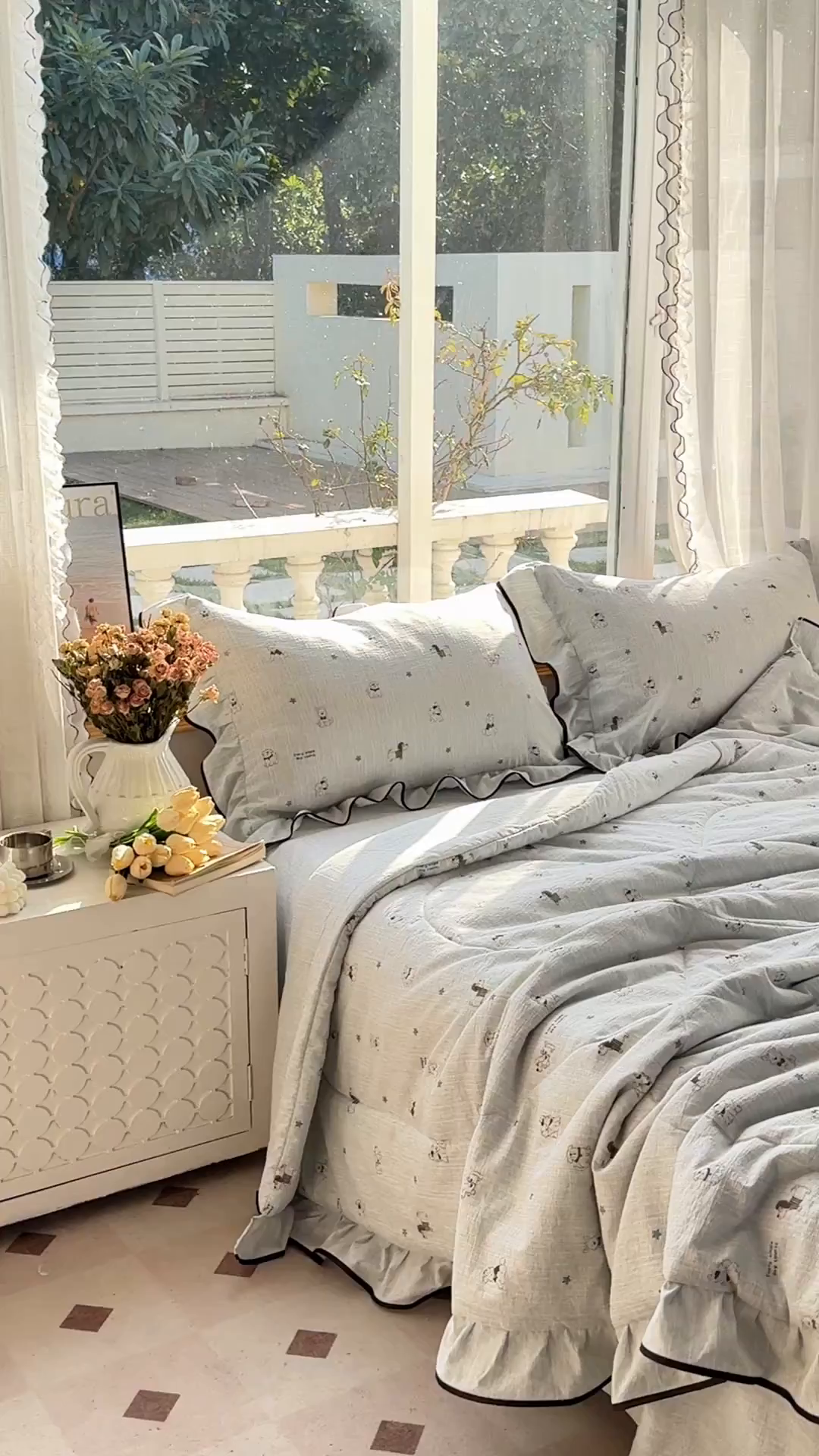 91家纺网 家纺一手货源 找家纺 宝士康家纺 2026新款10A抗菌提花色织花边单夏被/夏被四件套/空调被 星梦小狗