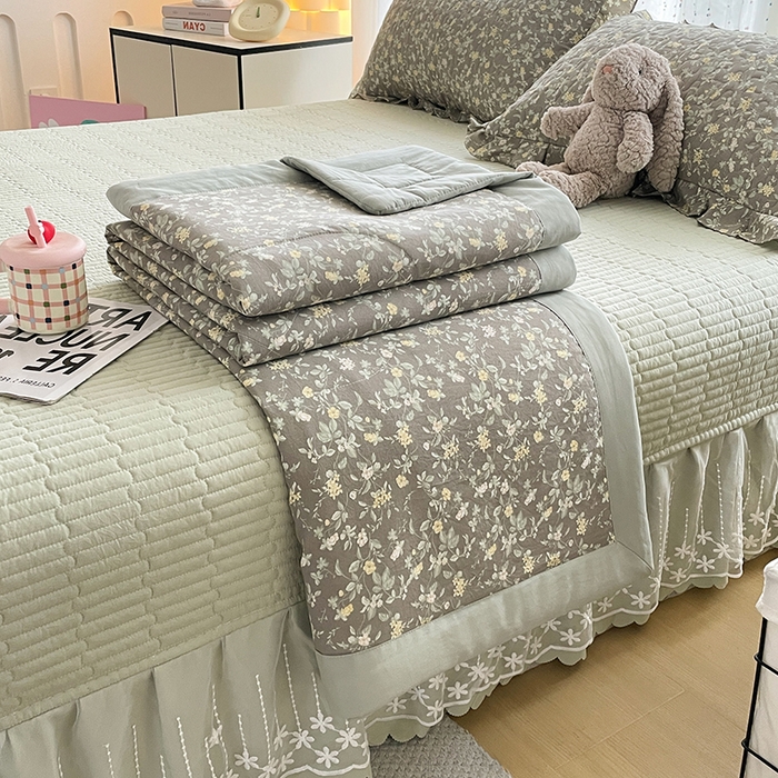 91家纺网 家纺一手货源 找家纺 （总）艺慕家纺 2026新款AB版水洗棉印花夏被床盖四件套