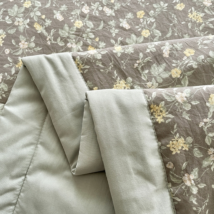 91家纺网 家纺一手货源 找家纺 艺慕家纺 2026新款直播热款古法仿棉AB版水洗棉印花双层蕾丝花边夏被床盖四件套 AB版-金盏花语