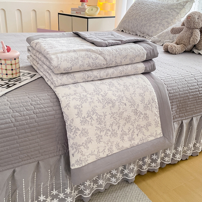 艺慕家纺 2026新款直播热款古法仿棉AB版水洗棉印花双层蕾丝花边夏被床盖四件套 AB版-素影