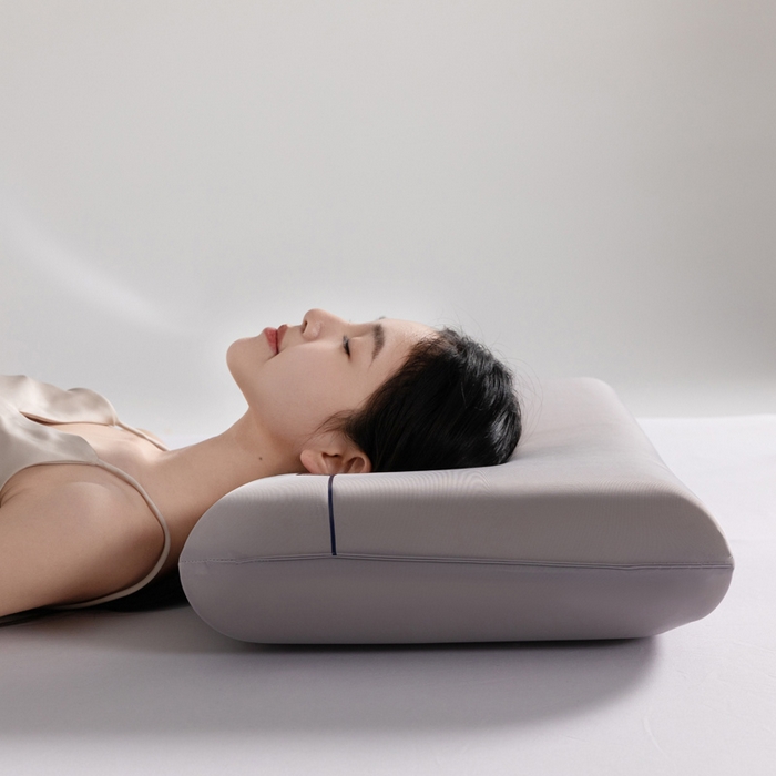 91家纺网 家纺一手货源 找家纺 七夜居 2026新款某朵同款慢回弹深睡太空记忆枕芯面包枕 枕头枕芯记忆枕 灰色