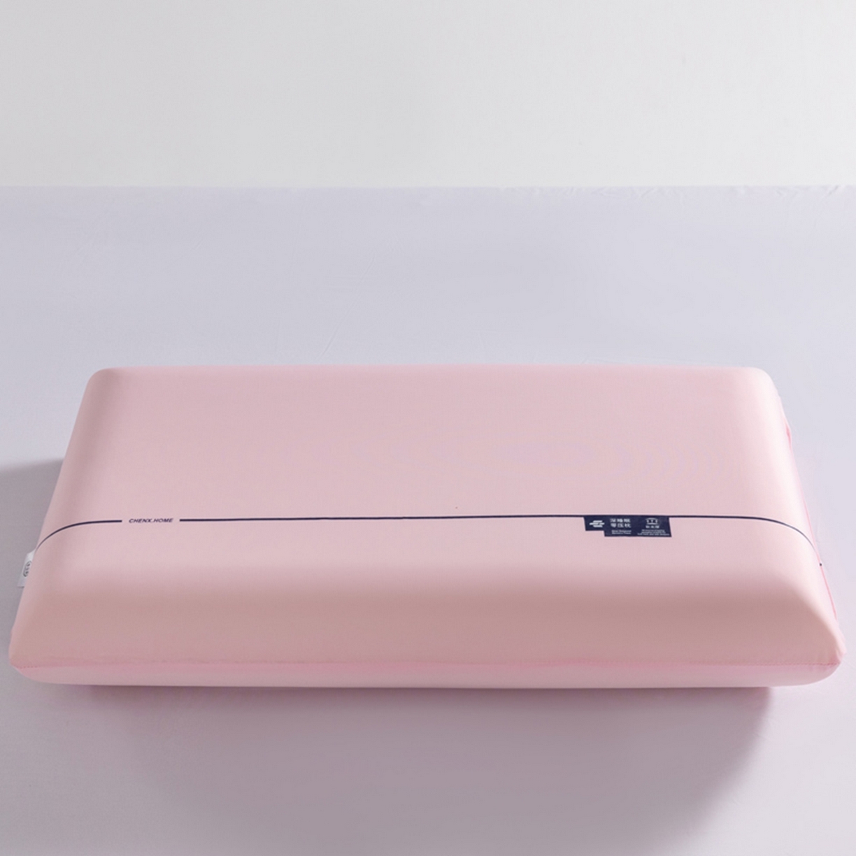 91家纺网 家纺一手货源 找家纺 七夜居 2026新款某朵同款慢回弹深睡太空记忆枕芯面包枕 枕头枕芯记忆枕 粉色