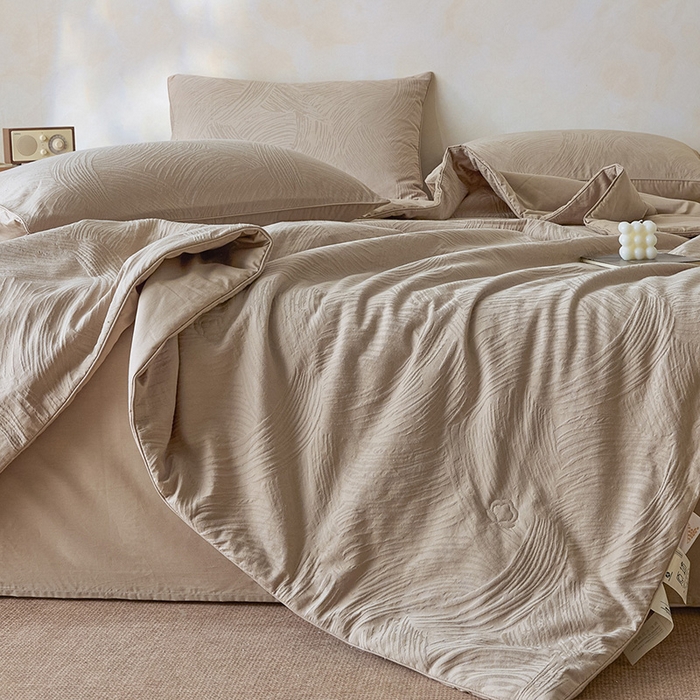 91家纺网 家纺一手货源 找家纺 （总）一加一 2026新款全棉提花级简松弛大豆夏被-素棉云皱