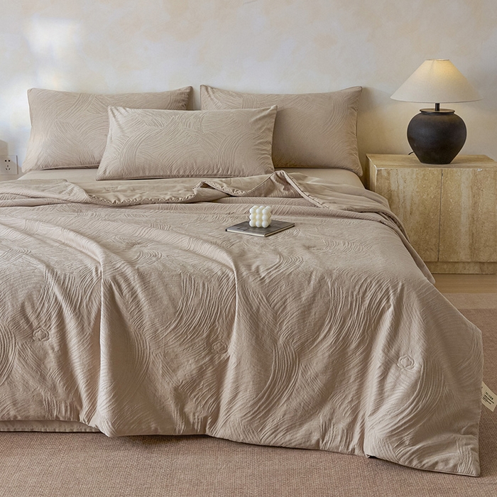 91家纺网 家纺一手货源 找家纺 （总）一加一 2026新款全棉提花级简松弛大豆夏被-素棉云皱