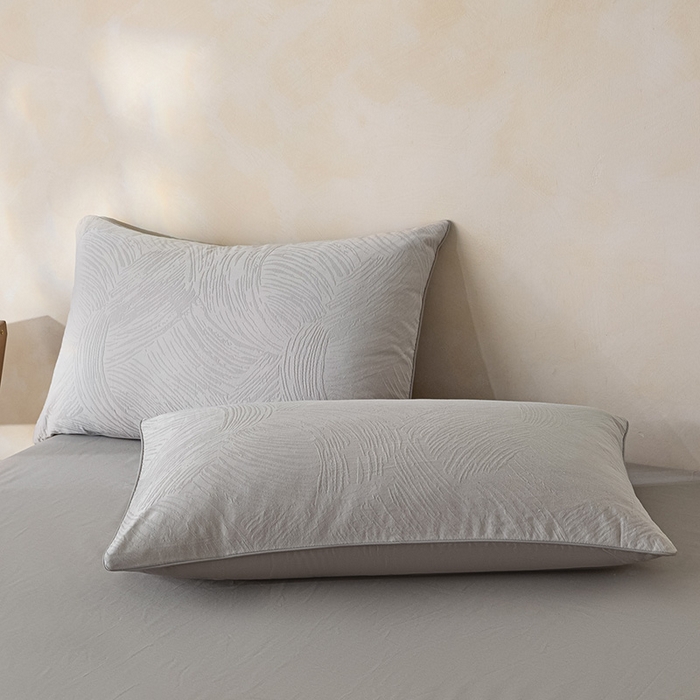 91家纺网 家纺一手货源 找家纺 一加一 2026新款全棉提花级简松弛大豆夏被-素棉云皱 布兰卡-银灰