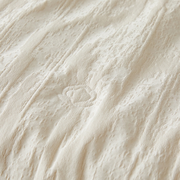 91家纺网 家纺一手货源 找家纺 一加一 2026新款全棉提花级简松弛大豆夏被-素棉云皱 里约