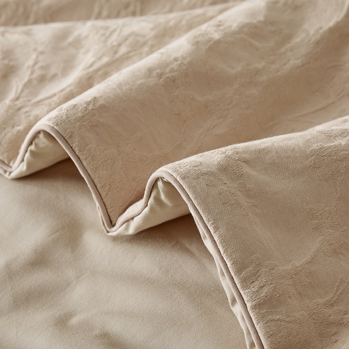 91家纺网 家纺一手货源 找家纺 一加一 2026新款全棉提花级简松弛大豆夏被-素棉云皱 梦幻花园