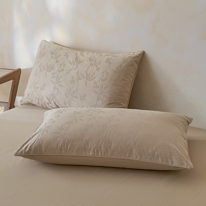 91家纺网 家纺一手货源 找家纺 一加一 2026新款全棉提花级简松弛大豆夏被-素棉云皱 森语集