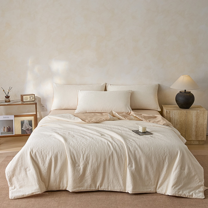 91家纺网 家纺一手货源 找家纺 一加一 2026新款全棉提花级简松弛大豆夏被-素棉云皱 石烁