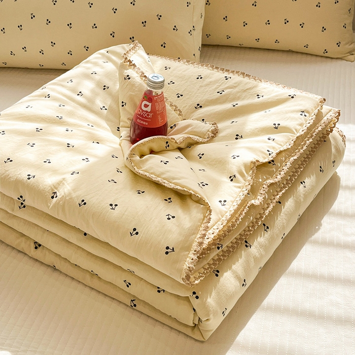 （总）一加一 2026新款全棉小花边碎花大豆夏被-棉云花畔
