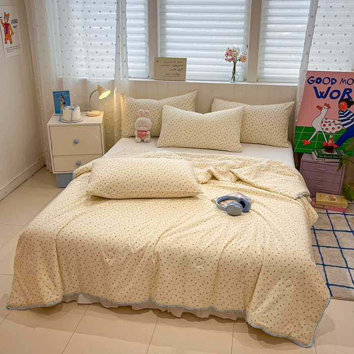 91家纺网 家纺一手货源 找家纺 一加一 2026新款全棉小花边碎花大豆夏被-棉云花畔 茉语