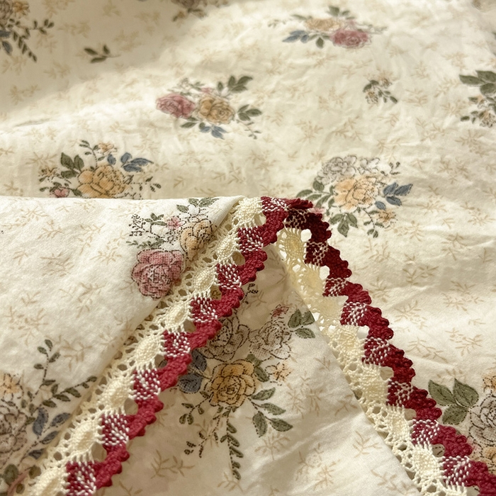 91家纺网 家纺一手货源 找家纺 一加一 2026新款全棉小花边碎花大豆夏被-棉云花畔 花月影