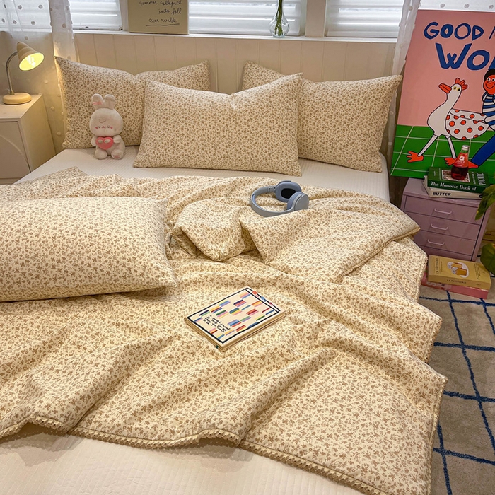 91家纺网 家纺一手货源 找家纺 一加一 2026新款全棉小花边碎花大豆夏被-棉云花畔 杏芙