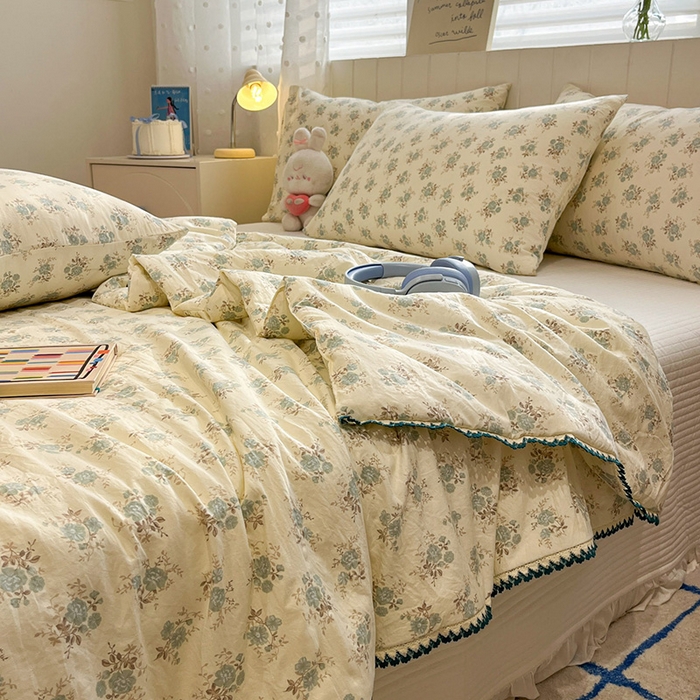 91家纺网 家纺一手货源 找家纺 一加一 2026新款全棉小花边碎花大豆夏被-棉云花畔 铃兰