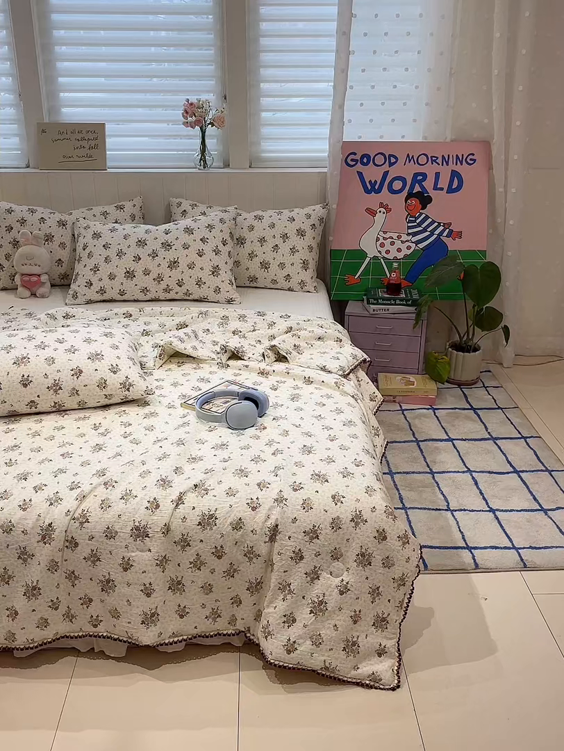 91家纺网 家纺一手货源 找家纺 一加一 2026新款全棉小花边碎花大豆夏被-棉云花畔 花月影