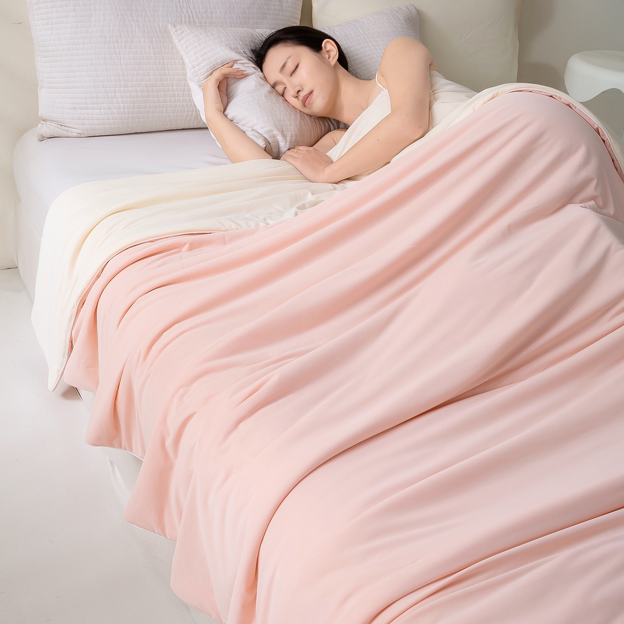 91家纺网 家纺一手货源 找家纺 （总）眠势力 2026春夏新款锦氨凉感夏被深度睡眠夏凉被被子被芯冰淇淋空调被