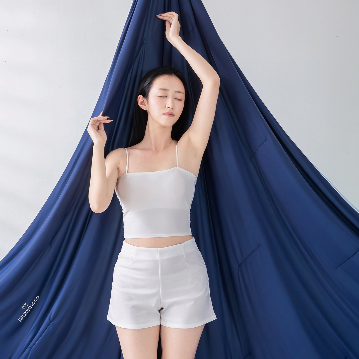 91家纺网 家纺一手货源 找家纺 眠势力 2026春夏新款锦氨凉感夏被深度睡眠夏凉被被子被芯冰淇淋空调被 深睡蓝【凉感夏被】