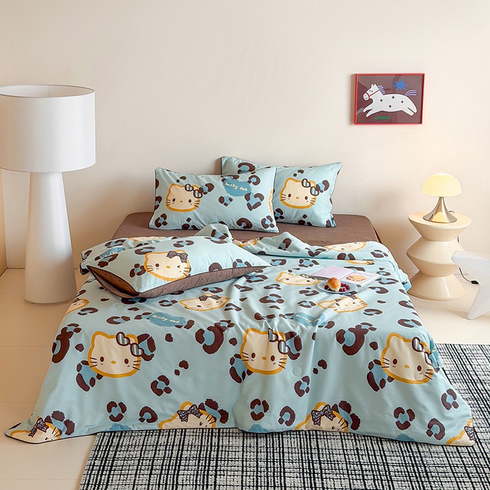 91家纺网 家纺一手货源 找家纺 一加一 2026新款全棉印花KT大豆夏被-云朵抱抱KT 蓝豹KT