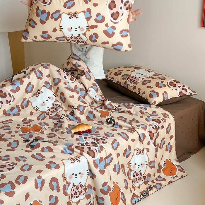 91家纺网 家纺一手货源 找家纺 一加一 2026新款全棉印花KT大豆夏被-云朵抱抱KT 狂野KT