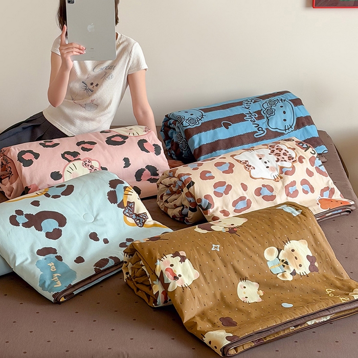 91家纺网 家纺一手货源 找家纺 一加一 2026新款全棉印花KT大豆夏被-云朵抱抱KT 组合图