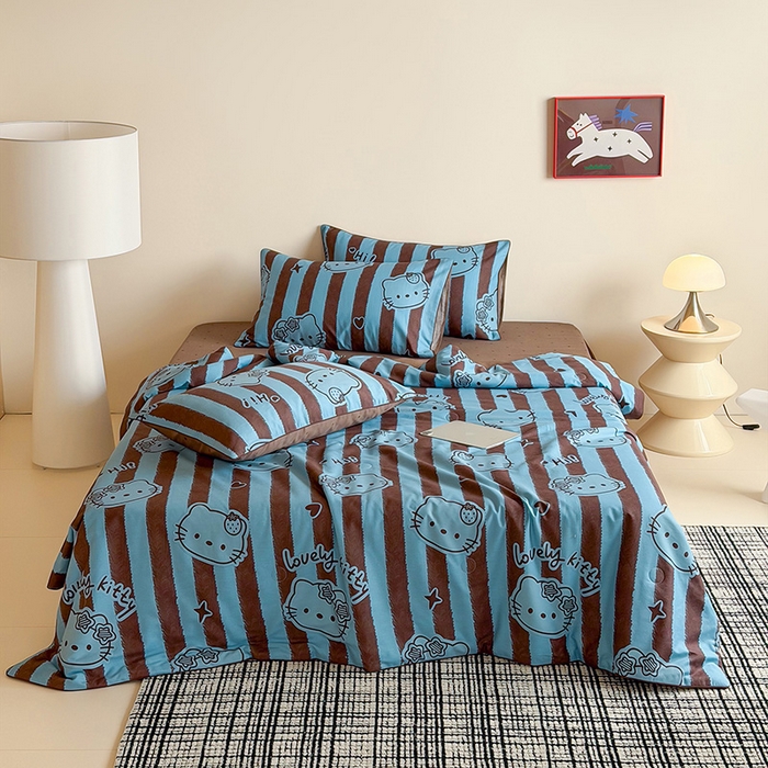 91家纺网 家纺一手货源 找家纺 一加一 2026新款全棉印花KT大豆夏被-云朵抱抱KT 条纹KT