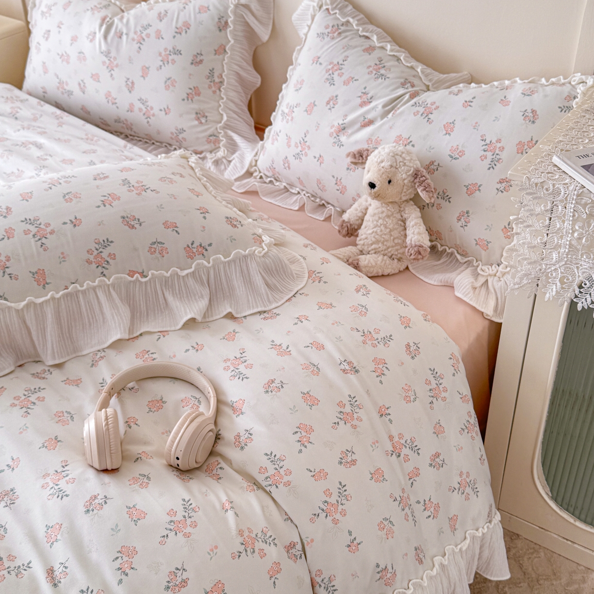 91家纺网 家纺一手货源 找家纺 橘子家 2026新款柔肤棉床单四件套 奶油小花