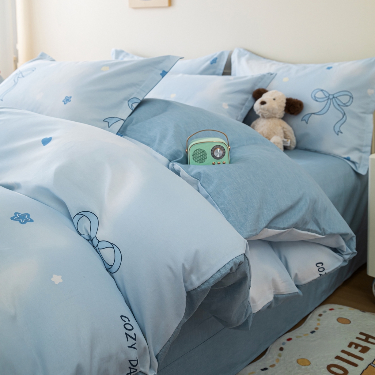 91家纺网 家纺一手货源 找家纺 梦纤绒 2026新款全棉纯棉印花四件套 蝴蝶结蓝