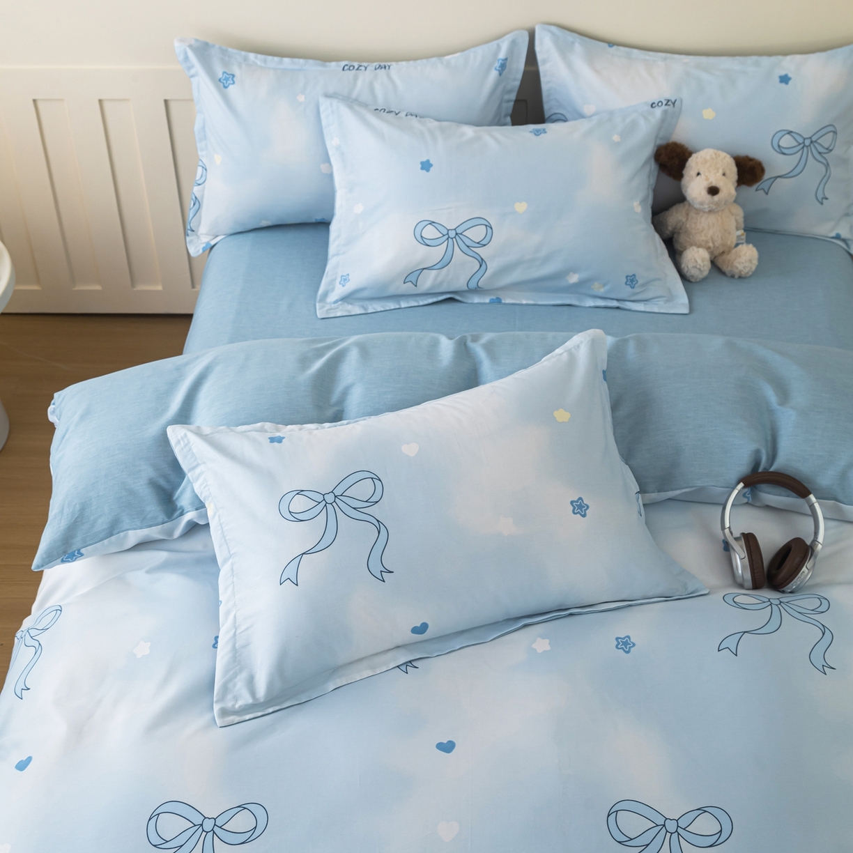 91家纺网 家纺一手货源 找家纺 梦纤绒 2026新款全棉纯棉印花四件套 蝴蝶结蓝