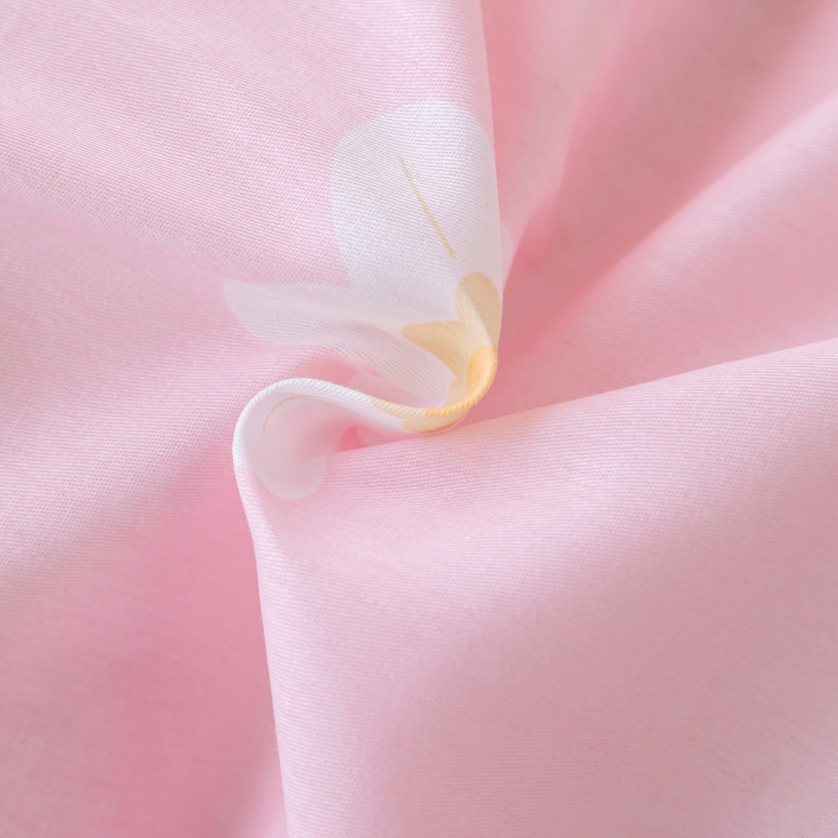 91家纺网 家纺一手货源 找家纺 梦纤绒 2026新款全棉纯棉印花四件套 花束