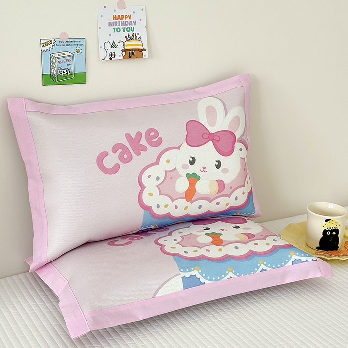 91家纺网 家纺一手货源 找家纺 嗨生活 2026新款大版加密冰丝枕套儿童枕套幼儿园枕套单品枕套枕套单件 蛋糕兔子