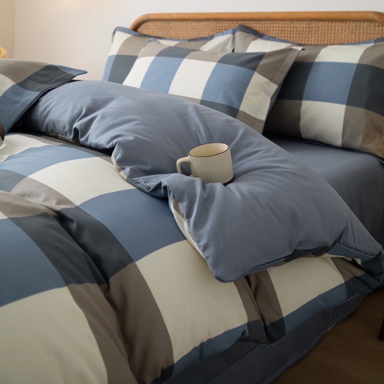 91家纺网 家纺一手货源 找家纺 梦纤绒 2026新款全棉纯棉印花四件套 方格眠