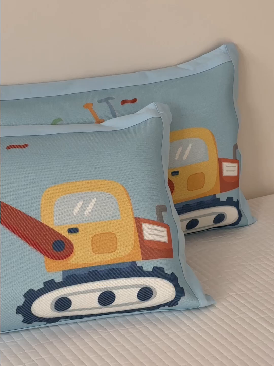 91家纺网 家纺一手货源 找家纺 嗨生活 2026新款大版加密冰丝枕套儿童枕套幼儿园枕套单品枕套枕套单件 可爱挖掘