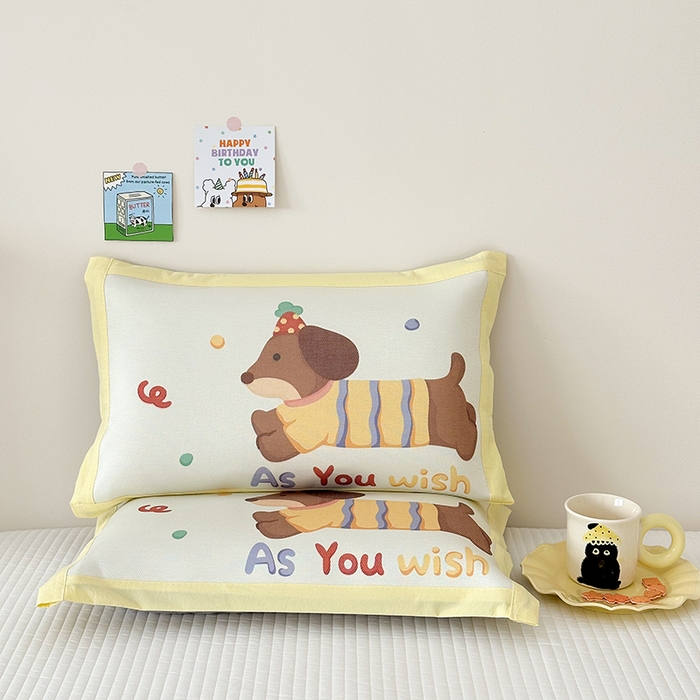 嗨生活 2026新款大版加密冰丝枕套儿童枕套幼儿园枕套单品枕套枕套单件 快乐小狗