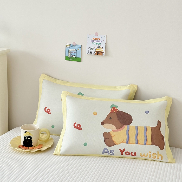 91家纺网 家纺一手货源 找家纺 嗨生活 2026新款大版加密冰丝枕套儿童枕套幼儿园枕套单品枕套枕套单件 快乐小狗