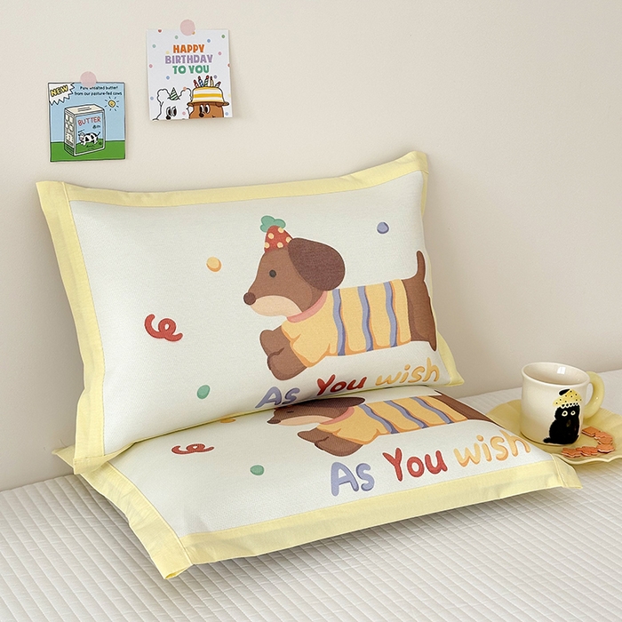 91家纺网 家纺一手货源 找家纺 嗨生活 2026新款大版加密冰丝枕套儿童枕套幼儿园枕套单品枕套枕套单件 快乐小狗