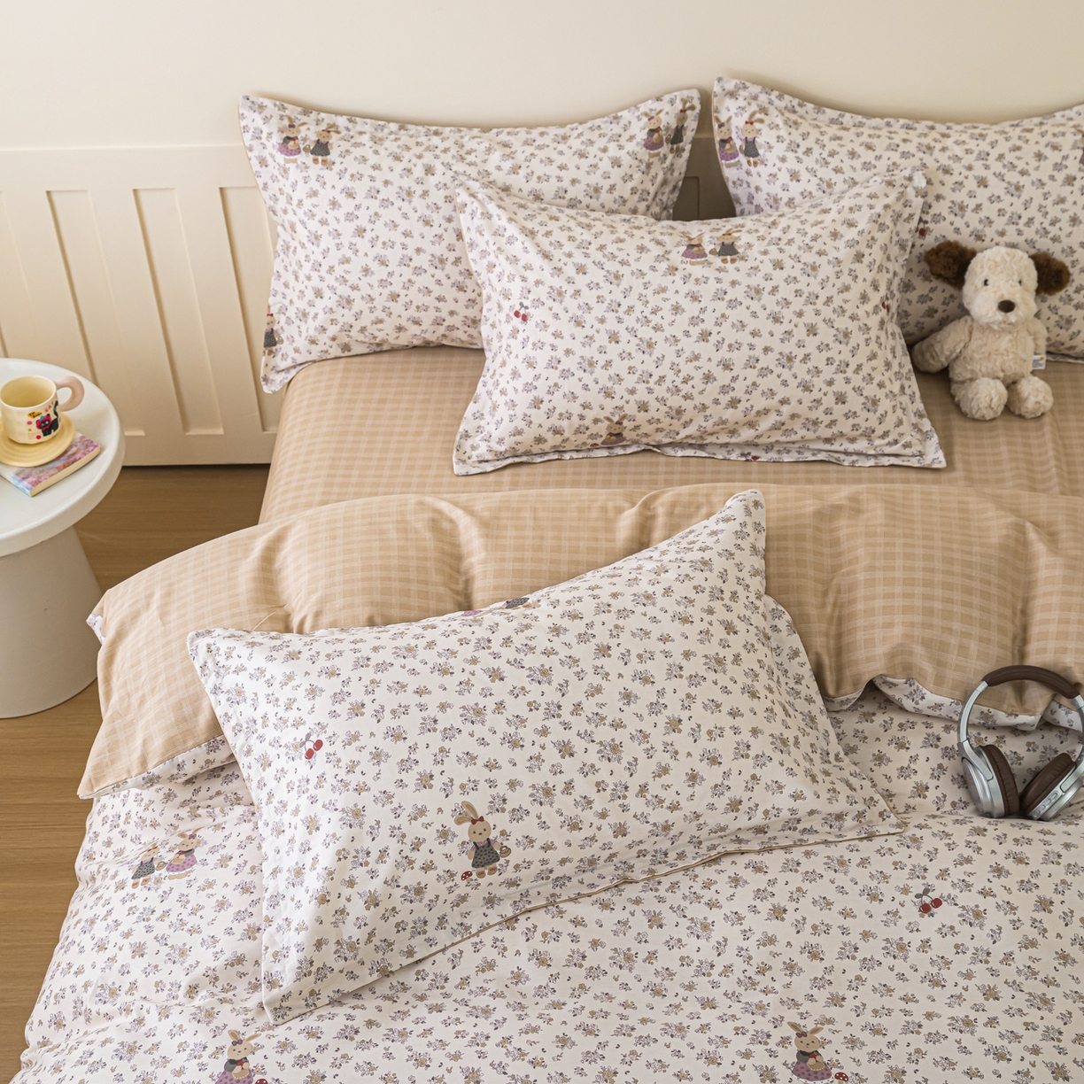 91家纺网 家纺一手货源 找家纺 梦纤绒 2026新款全棉纯棉印花四件套 花园兔