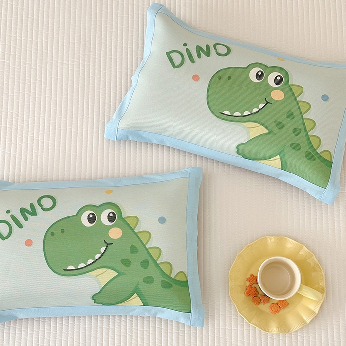 91家纺网 家纺一手货源 找家纺 嗨生活 2026新款大版加密冰丝枕套儿童枕套幼儿园枕套单品枕套枕套单件 萌萌恐龙