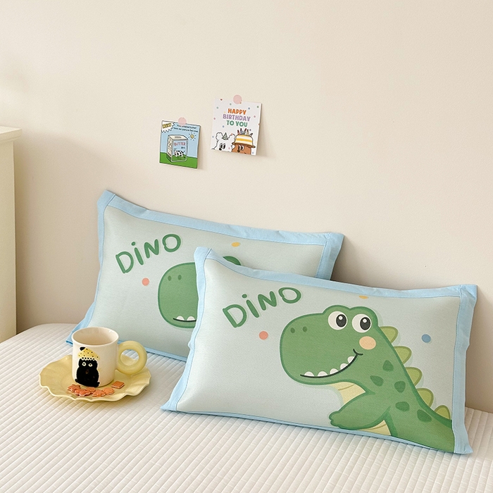 91家纺网 家纺一手货源 找家纺 嗨生活 2026新款大版加密冰丝枕套儿童枕套幼儿园枕套单品枕套枕套单件 萌萌恐龙
