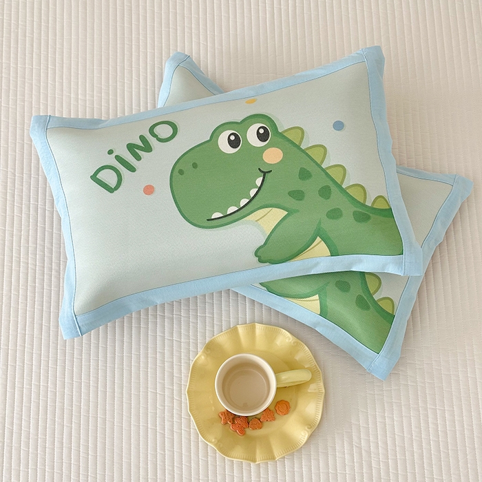 91家纺网 家纺一手货源 找家纺 嗨生活 2026新款大版加密冰丝枕套儿童枕套幼儿园枕套单品枕套枕套单件 萌萌恐龙