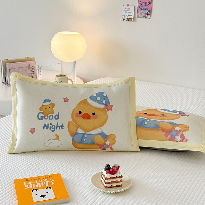 91家纺网 家纺一手货源 找家纺 嗨生活 2026新款大版加密冰丝枕套儿童枕套幼儿园枕套单品枕套枕套单件 萌萌鸭