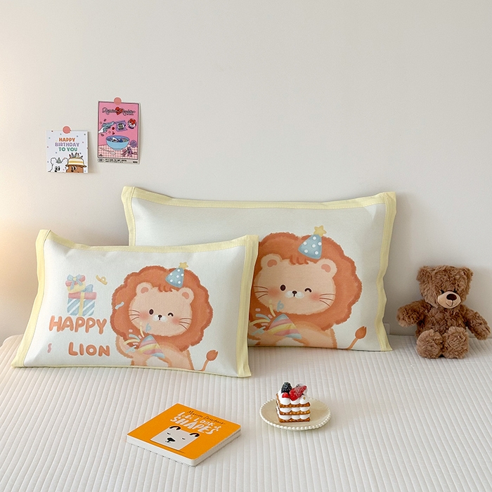 91家纺网 家纺一手货源 找家纺 嗨生活 2026新款大版加密冰丝枕套儿童枕套幼儿园枕套单品枕套枕套单件 萌小狮