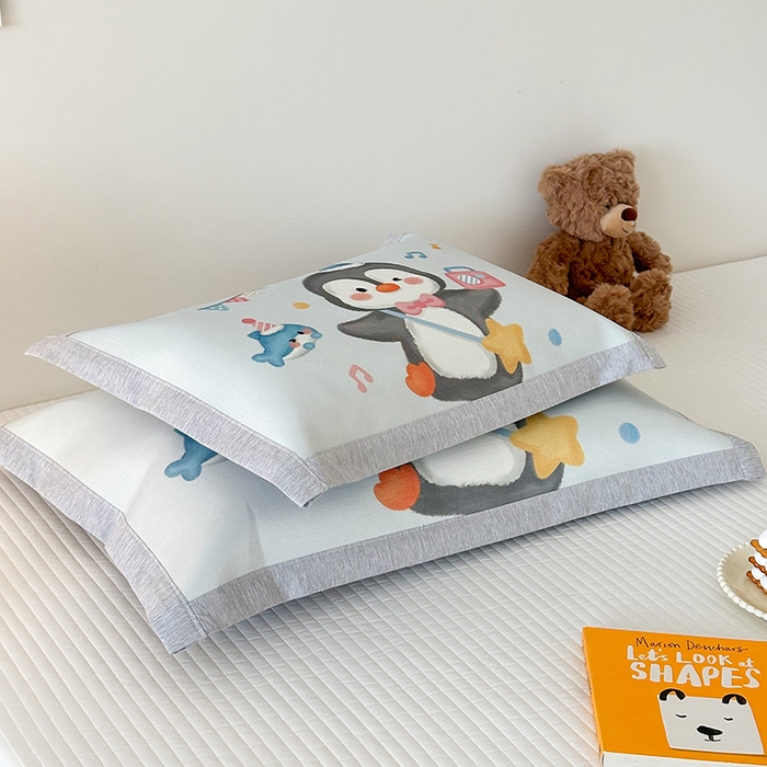 91家纺网 家纺一手货源 找家纺 嗨生活 2026新款大版加密冰丝枕套儿童枕套幼儿园枕套单品枕套枕套单件 企鹅宝宝