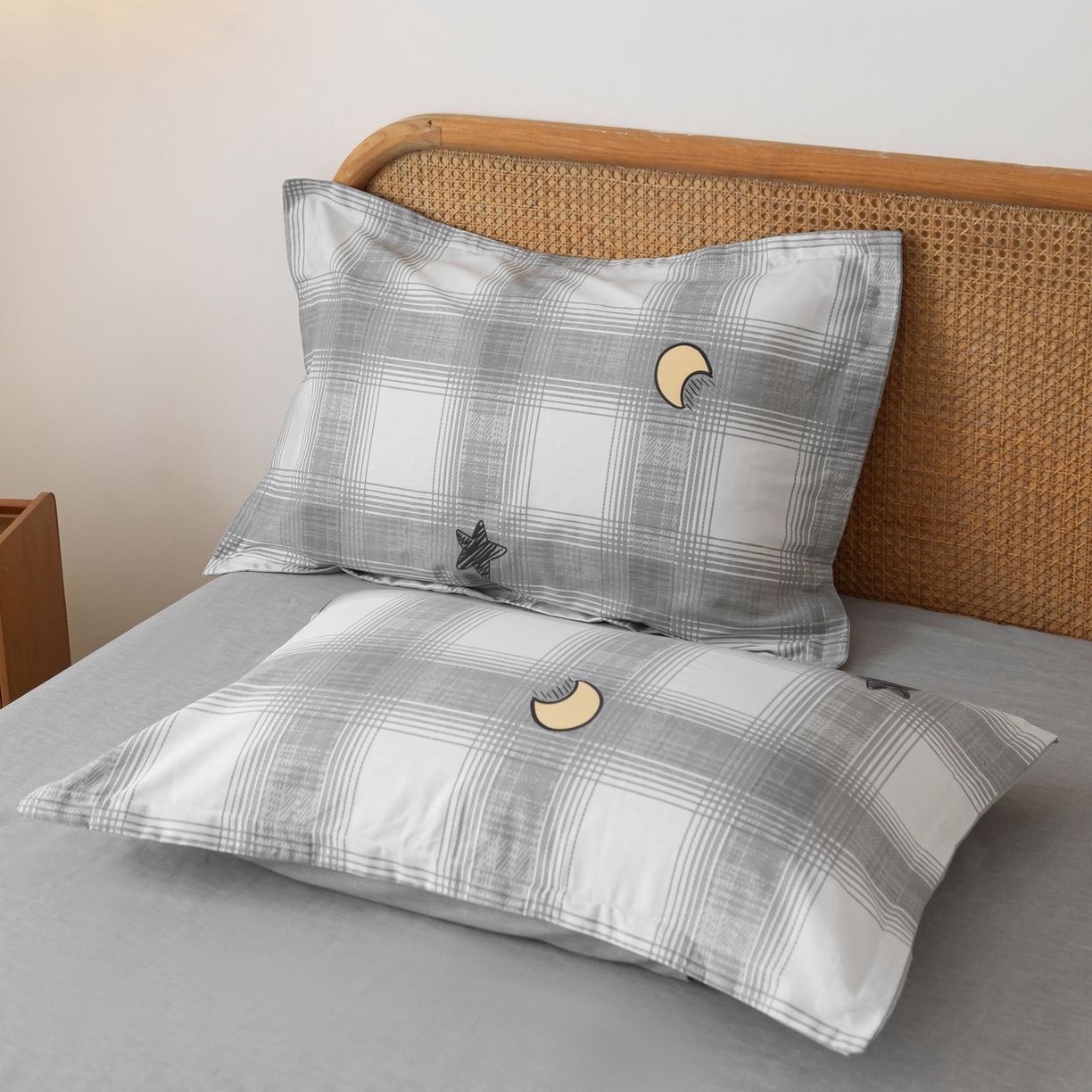 91家纺网 家纺一手货源 找家纺 梦纤绒 2026新款全棉纯棉印花四件套 星月方格