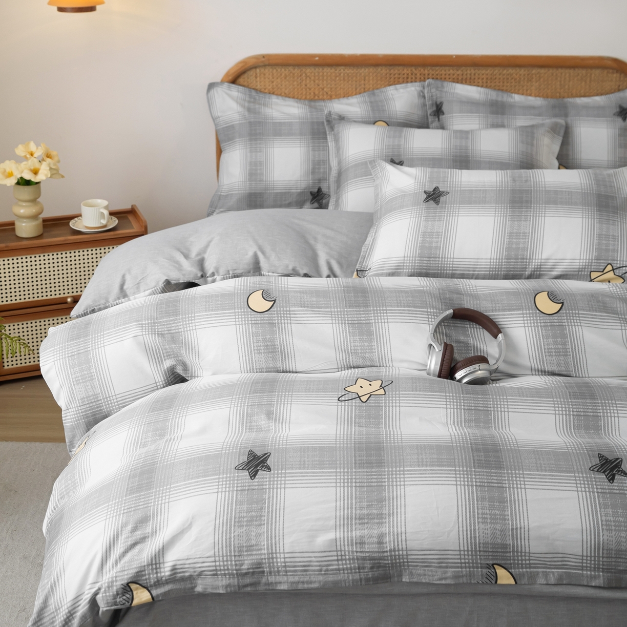 91家纺网 家纺一手货源 找家纺 梦纤绒 2026新款全棉纯棉印花四件套 星月方格