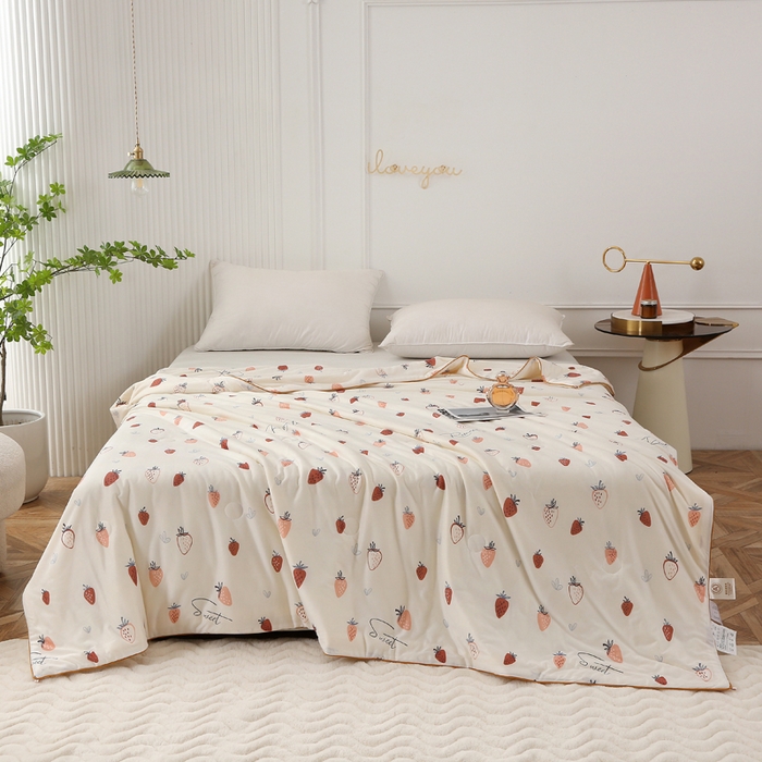 薇玛仕 2026新款A类牛奶丝针织棉印花大豆夏凉被空调被儿童被 白草莓