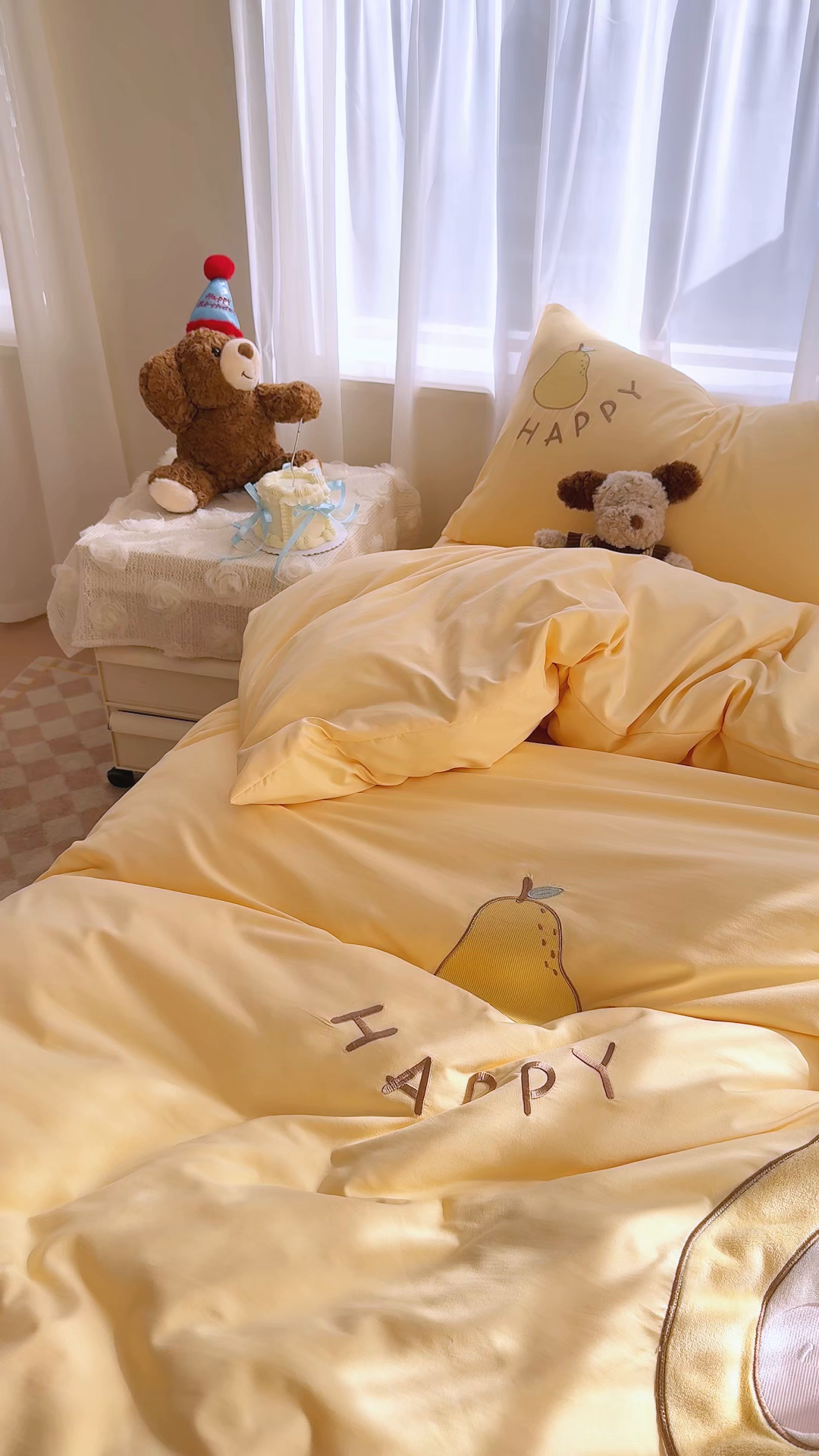 91家纺网 家纺一手货源 找家纺 橘子家 2026新款卡通绣花四件套 梨好鸭