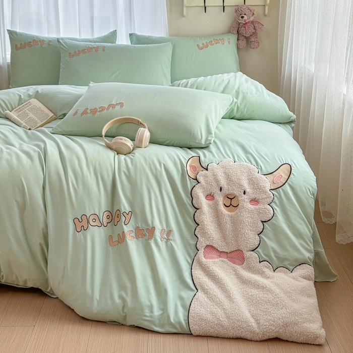 91家纺网 家纺一手货源 找家纺 橘子家 2026新款卡通绣花四件套 咩咩羊